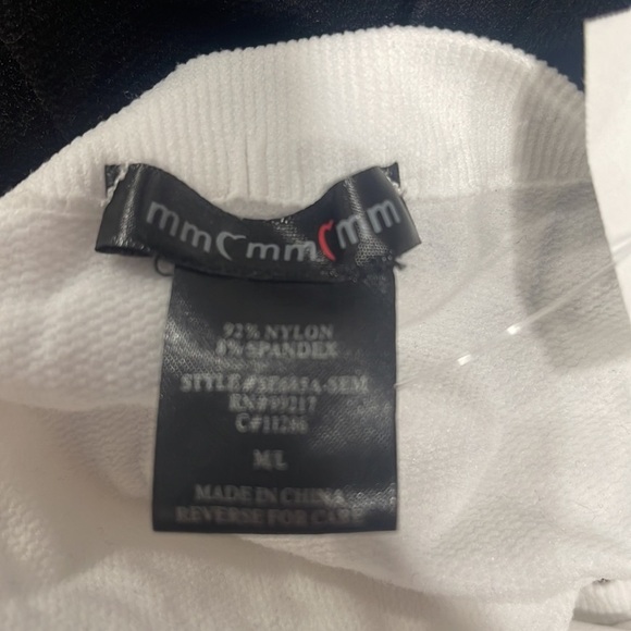 Dry Goods Bras - Picture 9 of 9